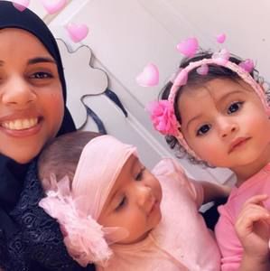 Meet your Posher, Alia